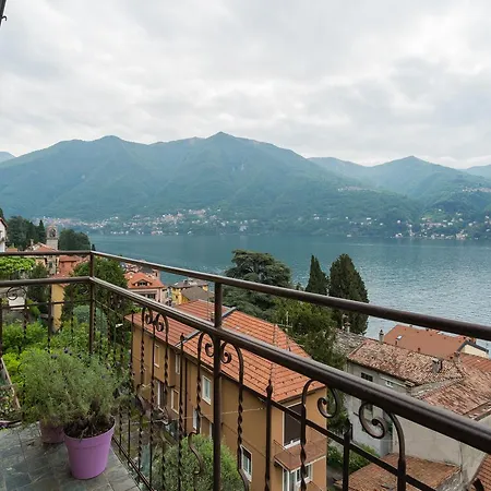 아파트 Una Terrazza Da Sogno By Rent All Como *