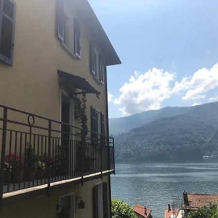 Una Terrazza Da Sogno By Rent All Como 카라테우리오